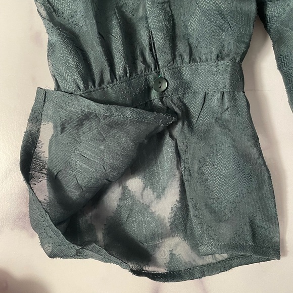 NIC+ZOE Women's Reserve Top in Urban Green - size PM - Picture 8 of 15